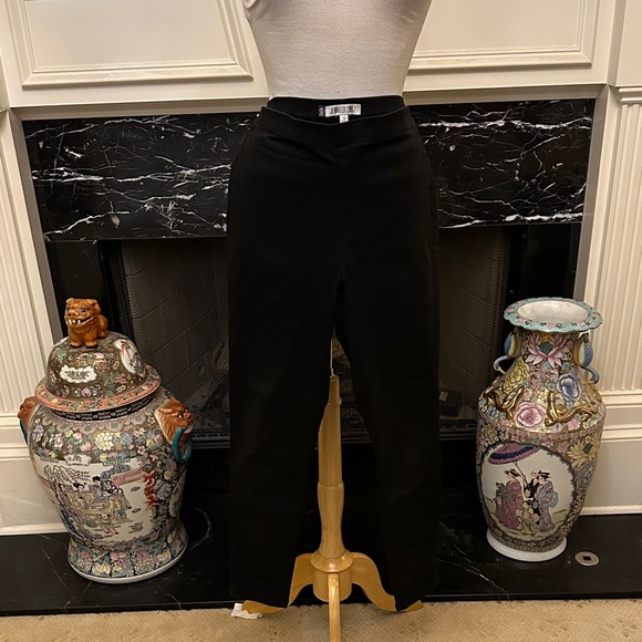 Jennifer Lopez Pants - “Jennifer Lopez” Black Straight Leg Stretch Denim Jeans